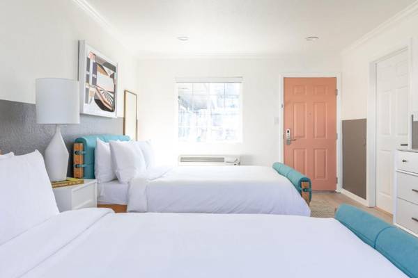 Signature Inn Oakland