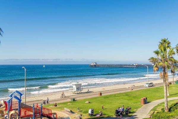 Ocean View with Large Balcony Air Conditioned