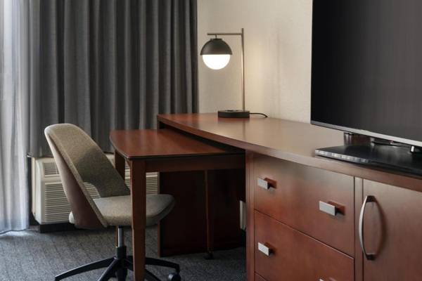 Workspace - Courtyard by Marriott Palm Springs