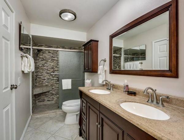 Hidden Oasis *7 Day Minimum