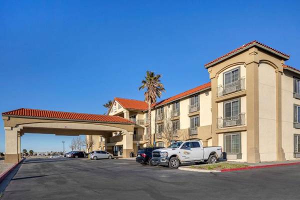 Best Western Plus John Jay Inn & Suites