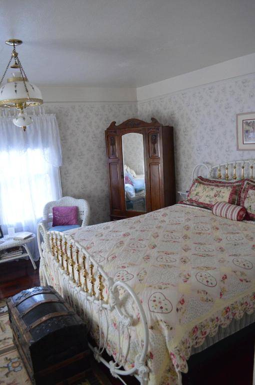 GlenMorey Country House