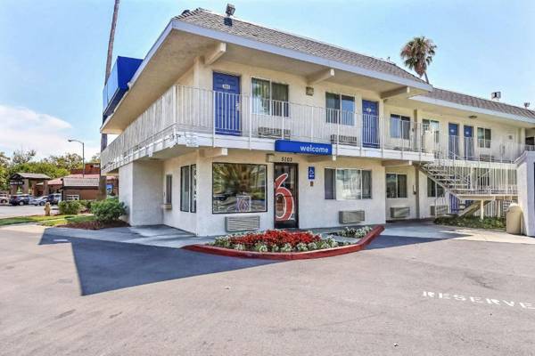 Motel 6-Pleasanton CA