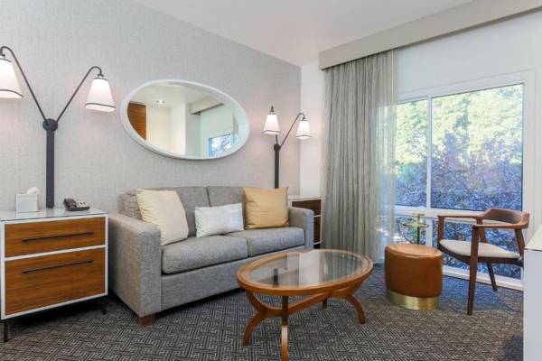 DoubleTree Suites by Hilton Hotel Sacramento – Rancho Cordova