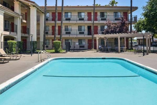 Comfort Inn & Suites Rancho Cordova-Sacramento