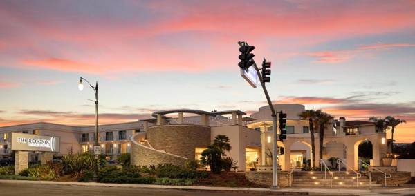 Redondo Beach Hotel Tapestry Collection by Hilton