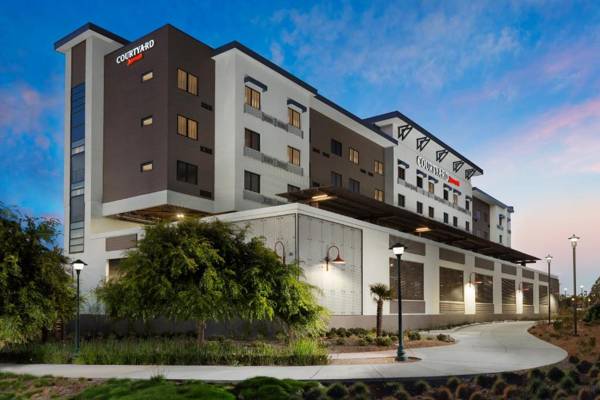 Courtyard by Marriott Redwood City