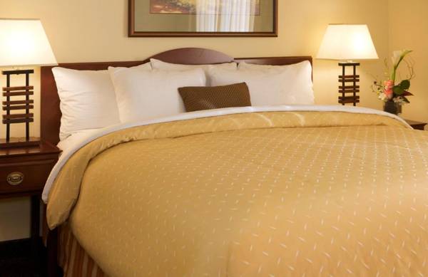 Larkspur Landing Roseville-An All-Suite Hotel