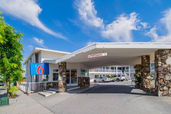 Motel 6-San Bernardino CA - Downtown