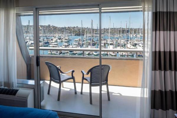 Bay Club Hotel and Marina