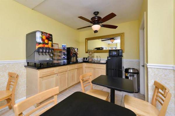 Infinity Hotel SF an Ascend Hotel Collection Member (ex.Americas Best Value Inn & Suites- Golden Ga