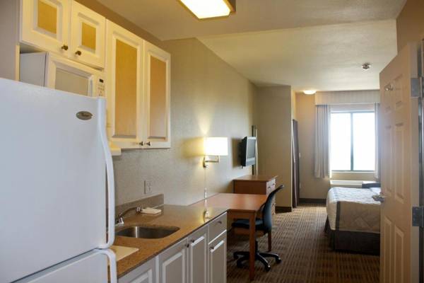 Workspace - Extended Stay America Suites - San Rafael - Francisco Blvd East