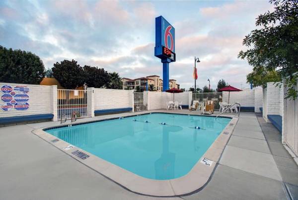 Motel 6-Santa Clara CA