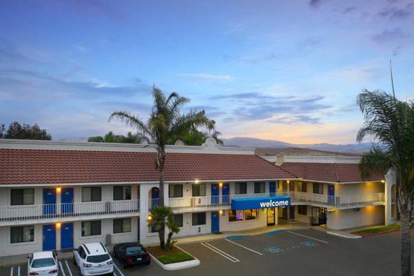 Motel 6-Santa Maria CA