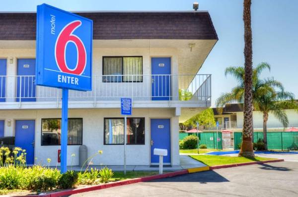 Motel 6-Santa Nella CA - Los Banos - Interstate 5