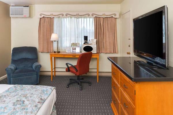 Workspace - Svendsgaard's Lodge- Americas Best Value Inn & Suites