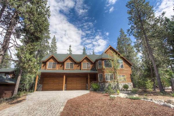 Truckee River Lodge by Lake Tahoe Accommodations