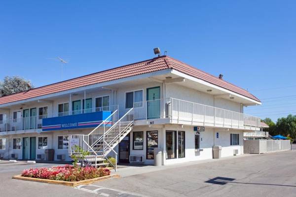 Motel 6-Stockton CA - Charter Way West