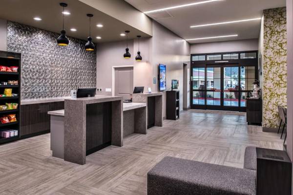 Best Western Plus Temecula Wine Country Hotel & Suites