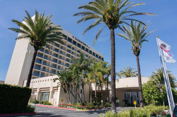 DoubleTree by Hilton Torrance - South Bay