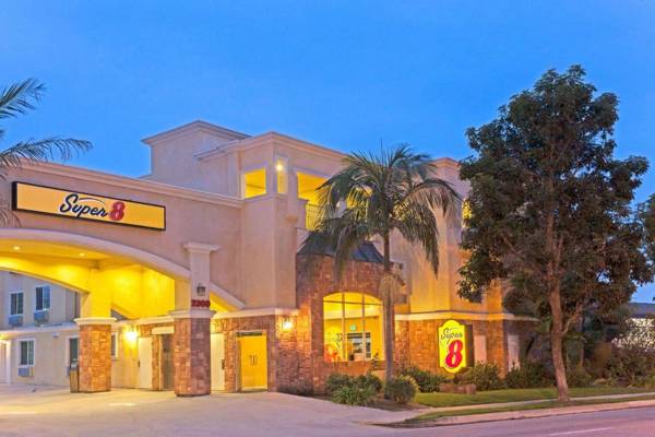 Super 8 by Wyndham Torrance LAX Airport Area