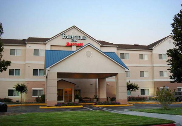 Fairfield Inn by Marriott Tracy