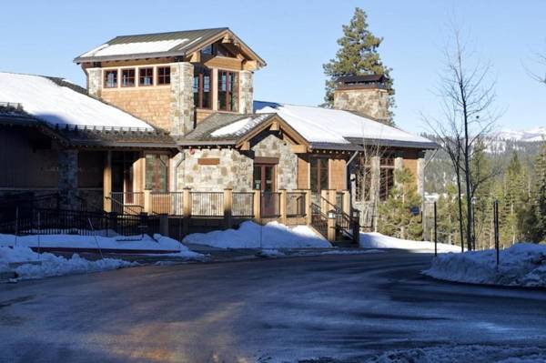 Luxury 3BD Village at Northstar Residence - Iron Horse North 204