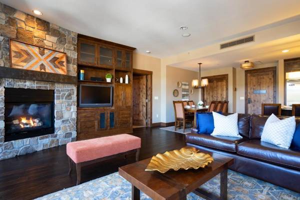 Luxury Village at Northstar Residence w/ Ski Valet - Northstar Lodge 304