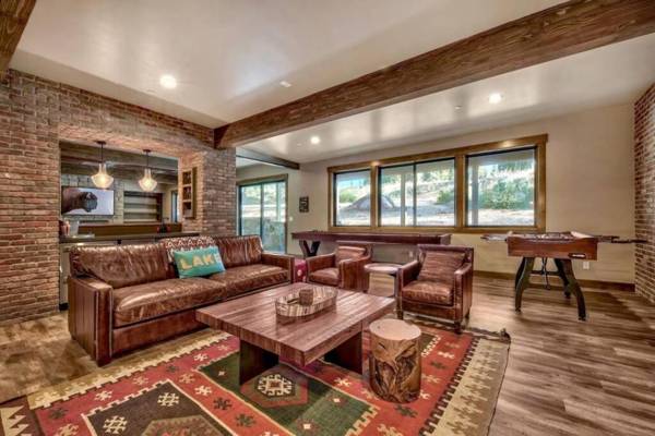 Blue Mountain Majesty