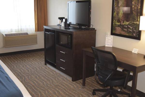 Workspace - Best Western Town & Country Lodge