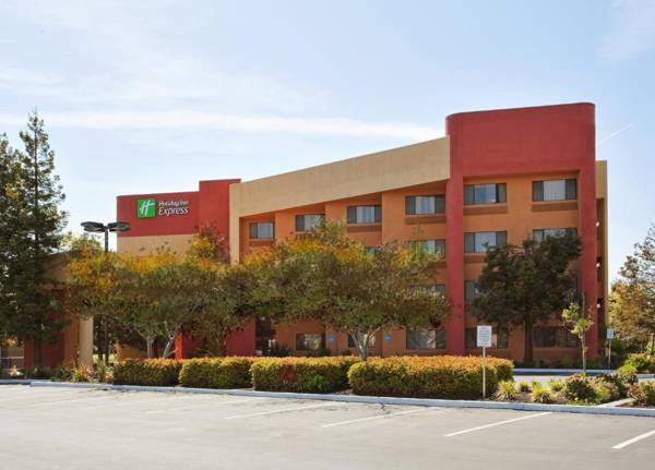 Holiday Inn Express Hotel Union City an IHG Hotel