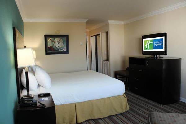 Holiday Inn Express Van Nuys