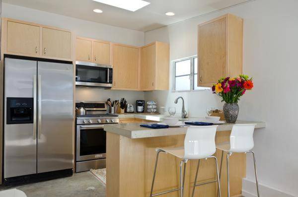 Venice One Bedroom Artist Bungalow