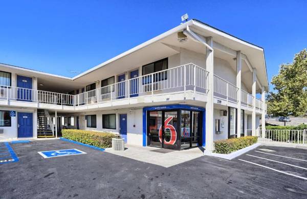 Motel 6-Walnut Creek CA