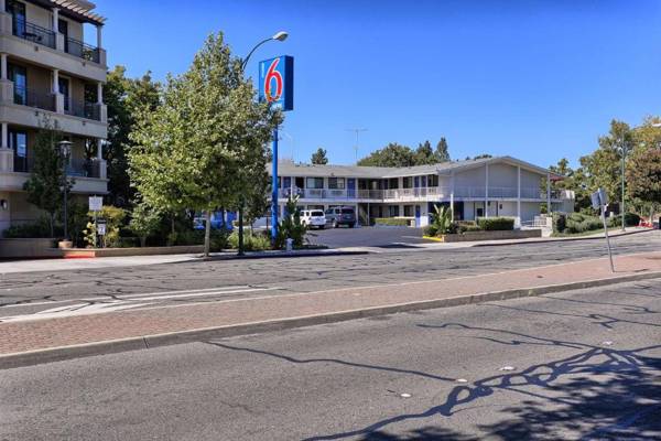 Motel 6-Walnut Creek CA