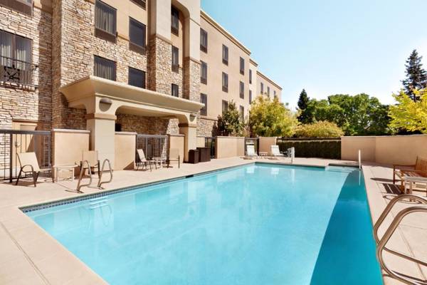 Hampton Inn & Suites West Sacramento