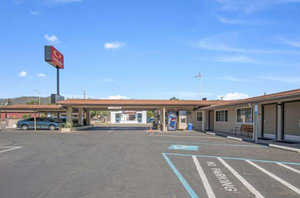 Econo Lodge Yreka