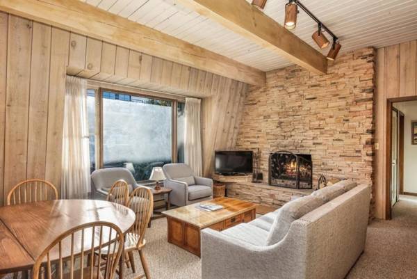 Chateau Dumont Unit 15