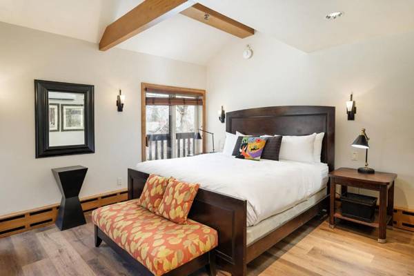 Old Hundred Unit 104