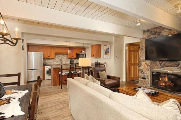 Chateau Chaumont Unit 5