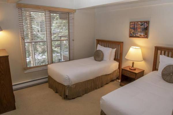 Chateau Eau Claire Unit 18