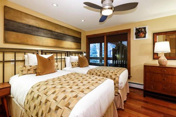 Fasching Haus Unit 9