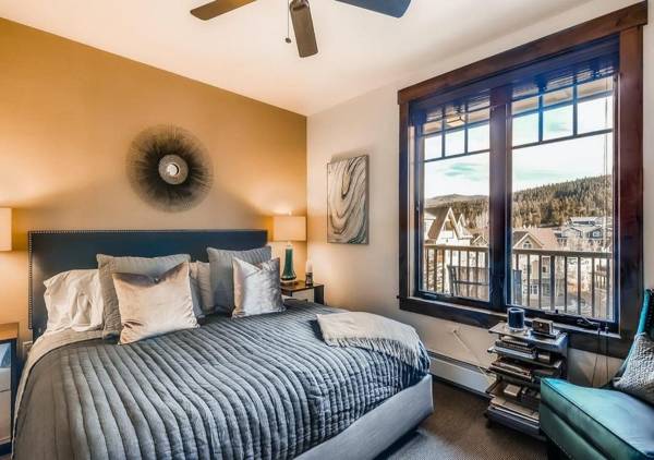 Water House on Main street by TO