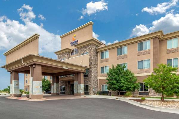 Comfort Inn & Suites Brighton Denver NE Medical Center