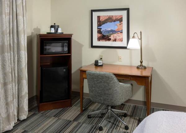 Workspace - Hampton Inn & Suites Colorado Springs/I-25 South