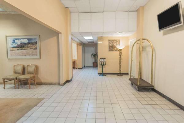 Super 8 by Wyndham Colo. Sprs. Garden Of The Gods