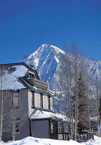 Elk Mountain Lodge