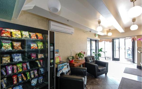 Days Inn by Wyndham Denver Downtown