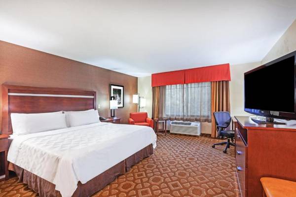 Workspace - Holiday Inn & Suites Durango Downtown an IHG Hotel