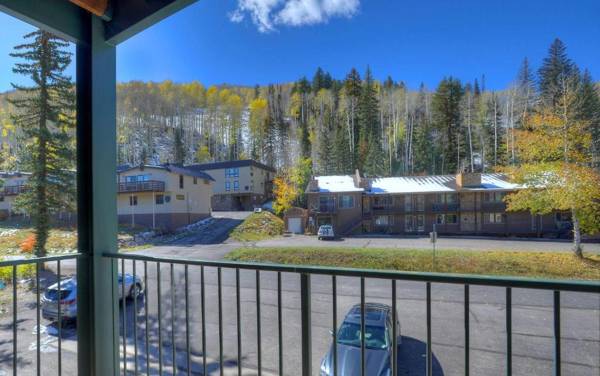 Studio Purgatory Townhome 108